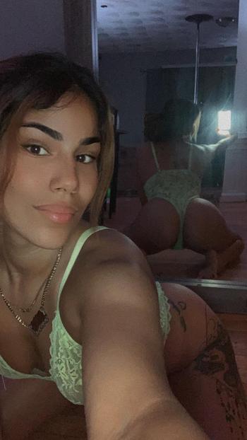 Coco, 22 Mixed female escort, Providence