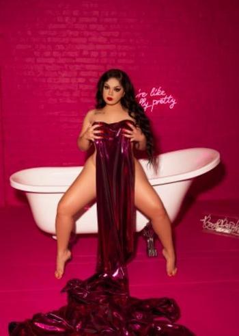 Jade Brooks , 27  female escort, Providence