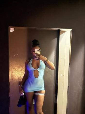 207-881-1439, 25  female escort, Providence