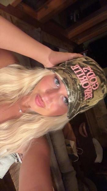 347-673-3427, 23  female escort, Providence